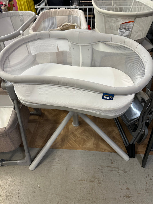 Halo BassiNest 3.0 Bassinet
