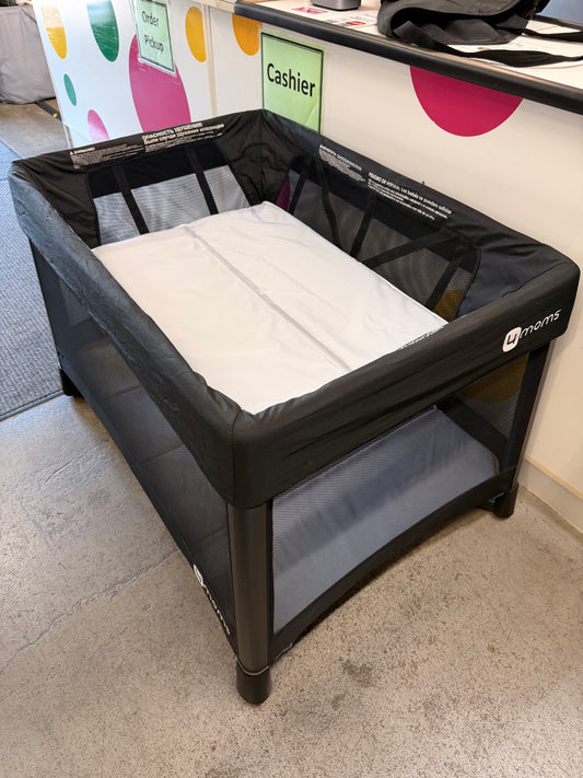 4Moms Breeze Playard, Black