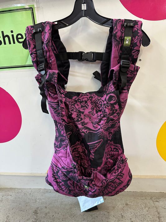 New Lenny Lamb Carrier, Purple/Skull