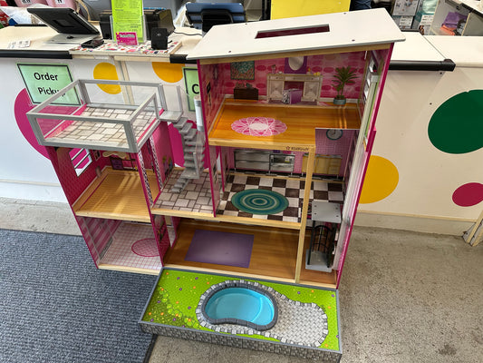 Kidkraft Dollhouse
