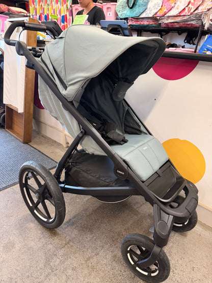 Thule Urban Glide 4-Wheel Jogging Stroller