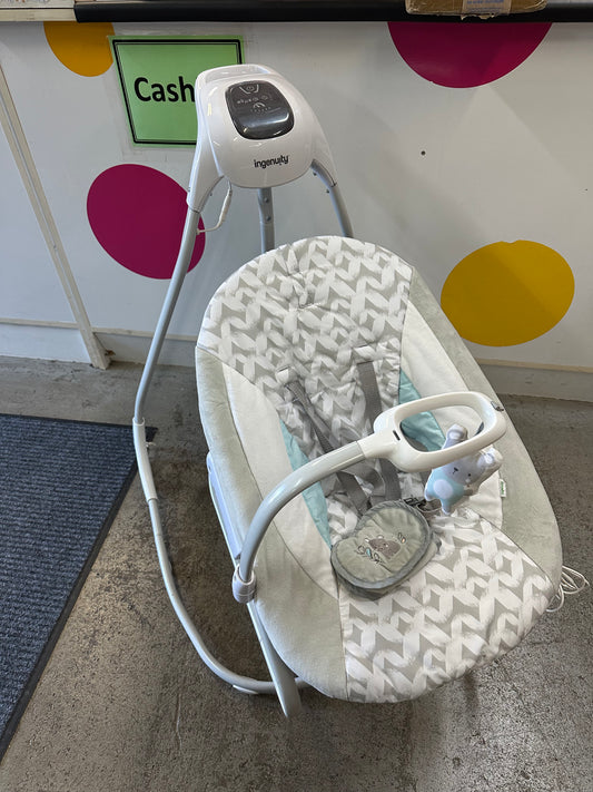 Ingenuity SimpleComfort Swing