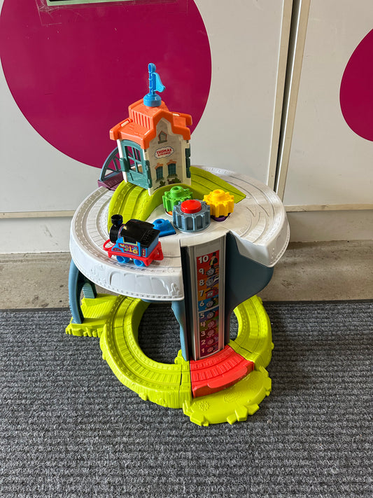 Thomas & Friends Train Table