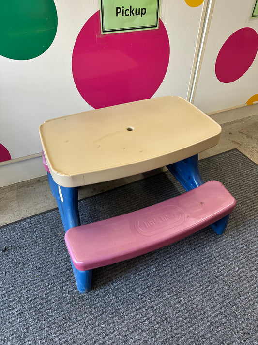 Little Tikes Picnic Table