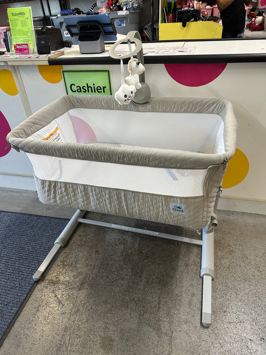 Cloud Baby Bassinet
