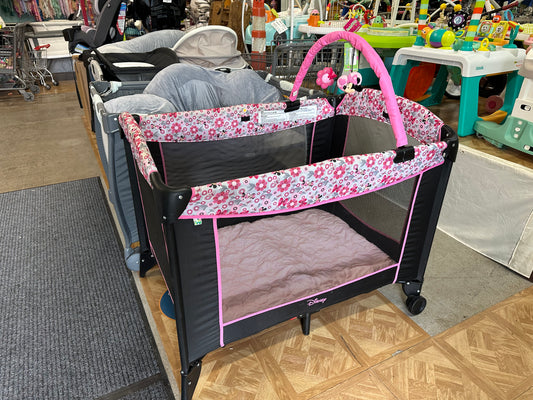 Minnie Mouse Playard