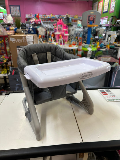 Infantino Travel Booster Seat
