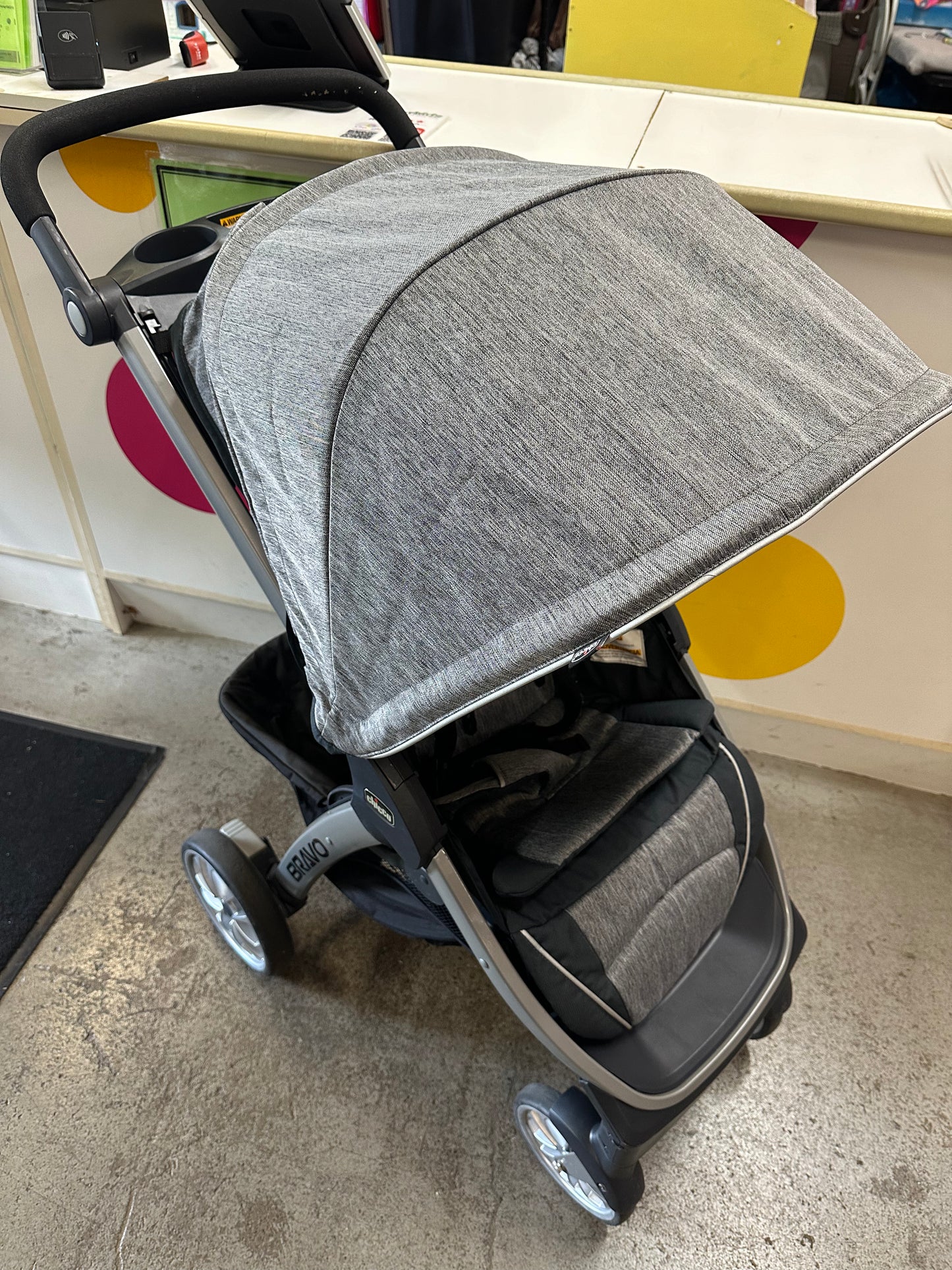 Chicco Bravo Stroller, Grey