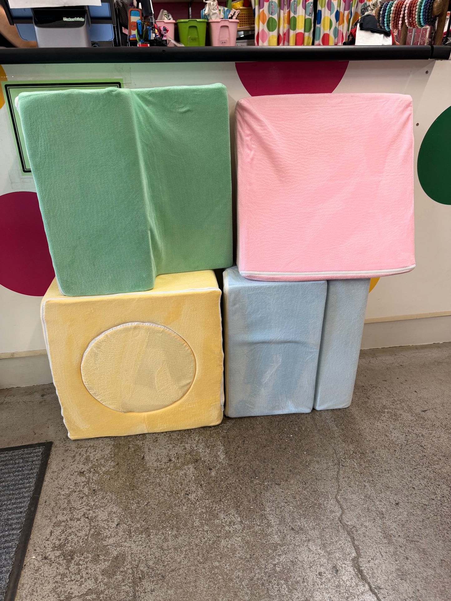 5 Piece Foam Climbing Blocks