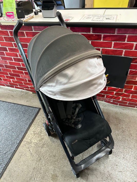 UppaBaby G-Luxe Stroller