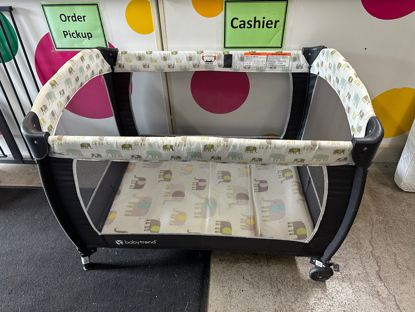 Baby Trend Playard, Elephant