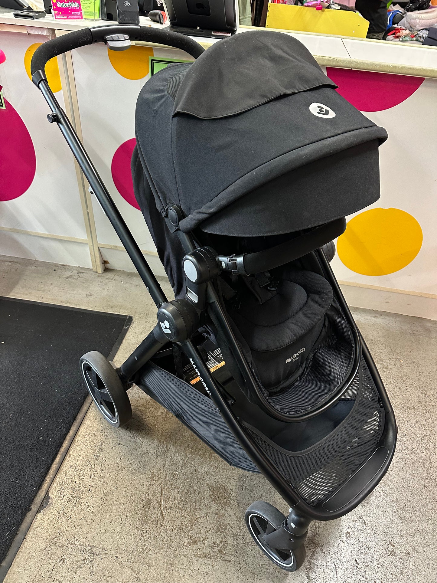 Maxi Cosi Zelia Stroller