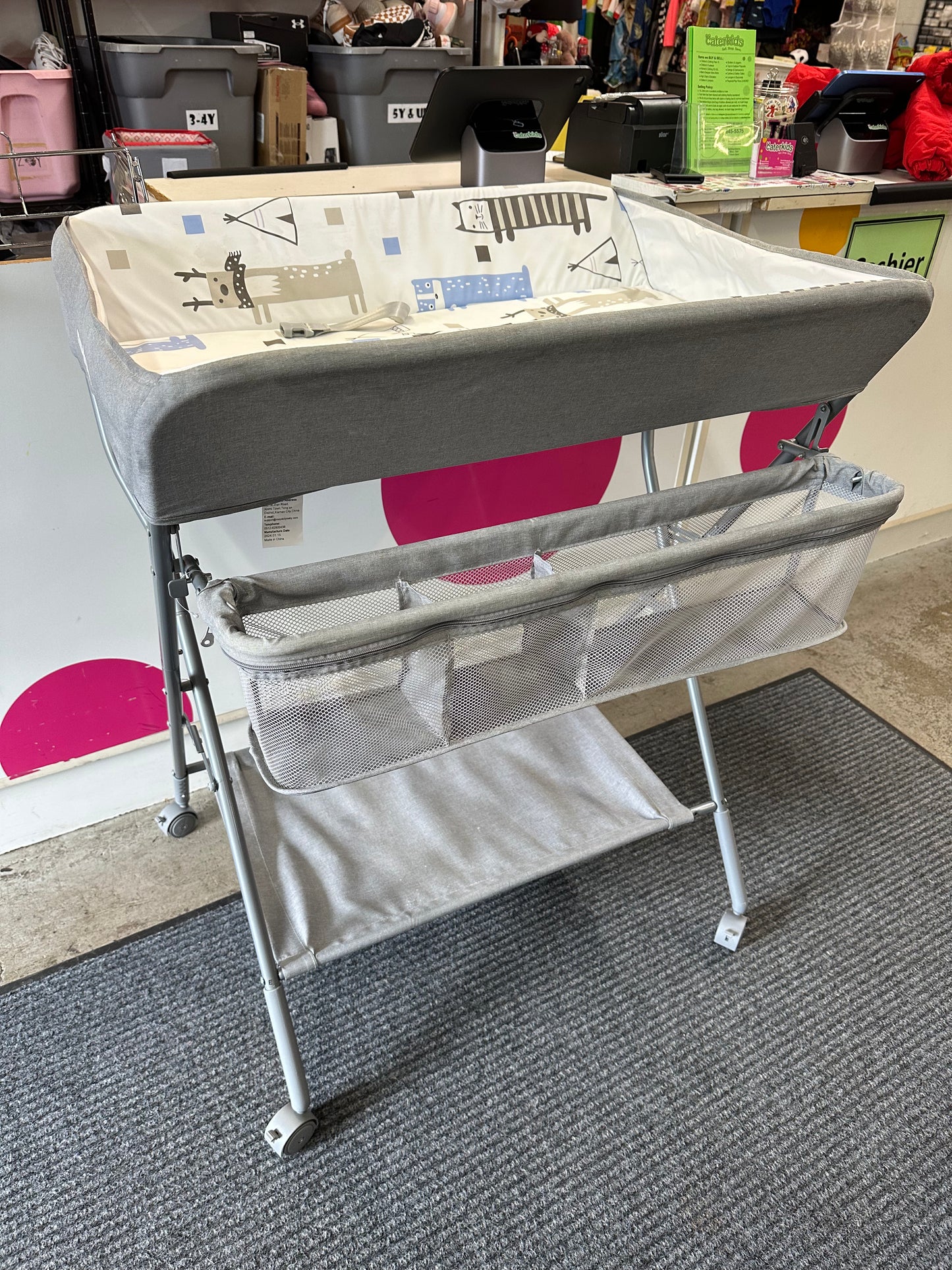 MayDolly Changing Table