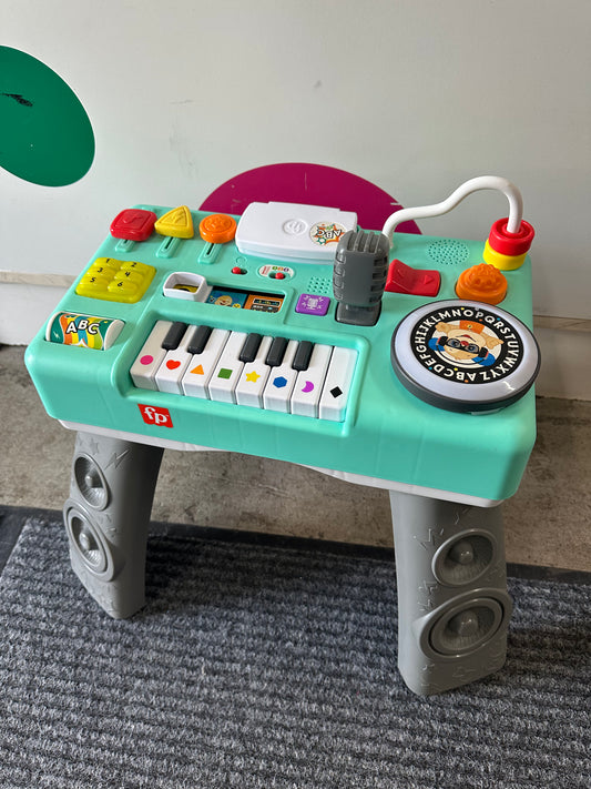 Fisher Price Mix & Learn DJ Table
