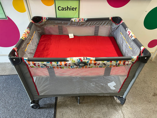 Graco Alphabet Playard