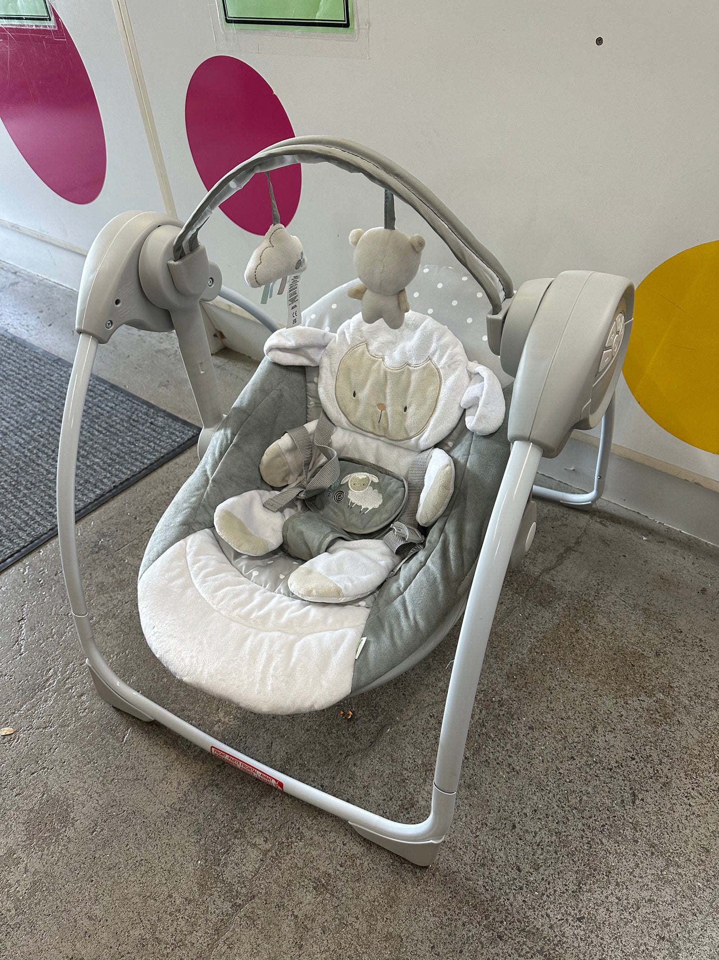 Ingenuity Comfort 2 Go Swing, Sheep