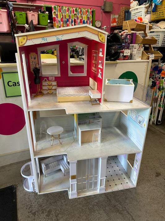 Rainbow High Dollhouse