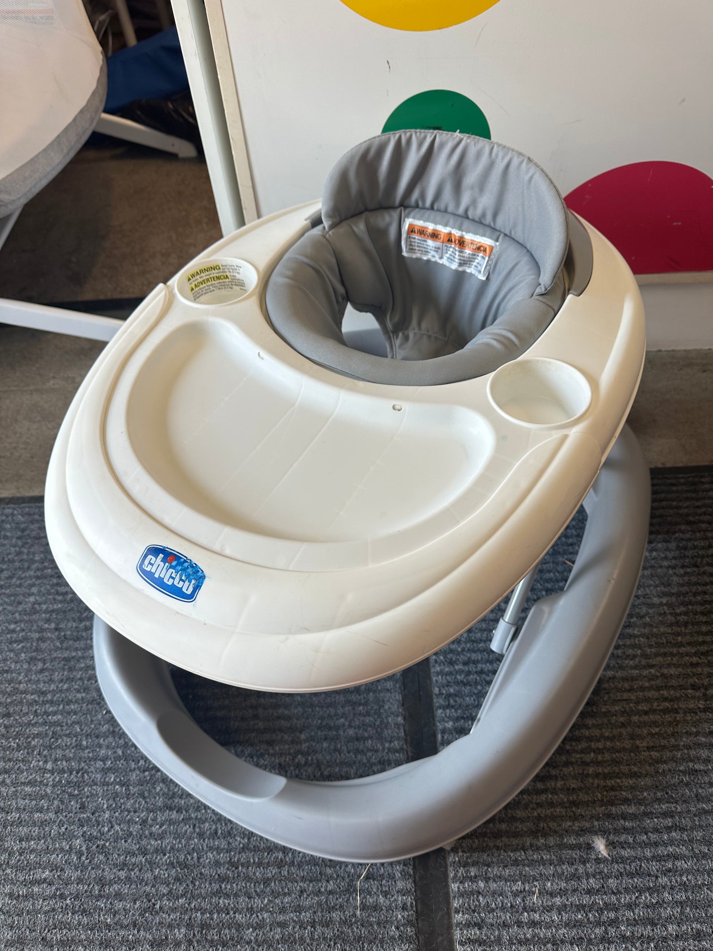 Chicco Walker, Grey