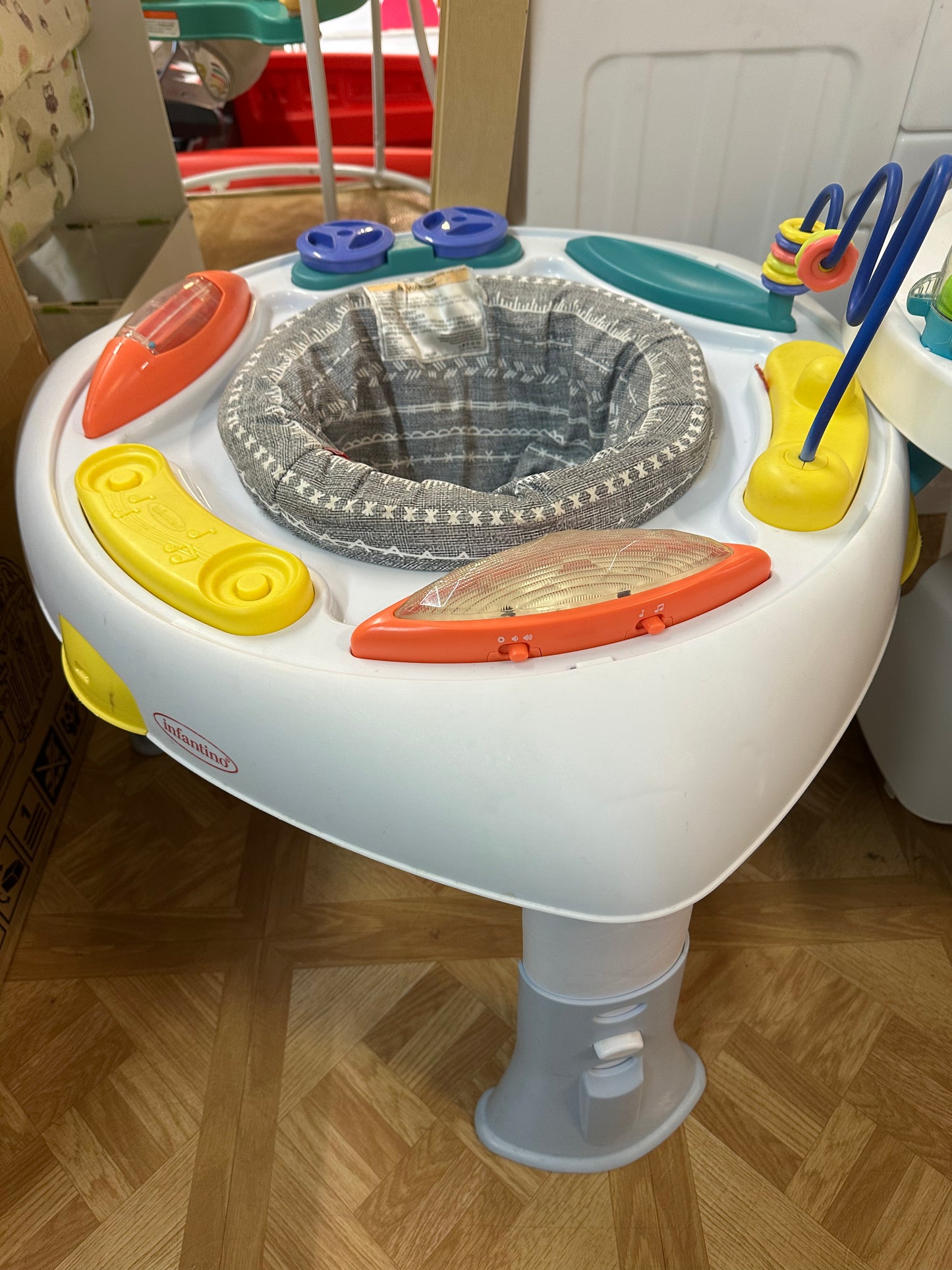 Infantino Activity Table