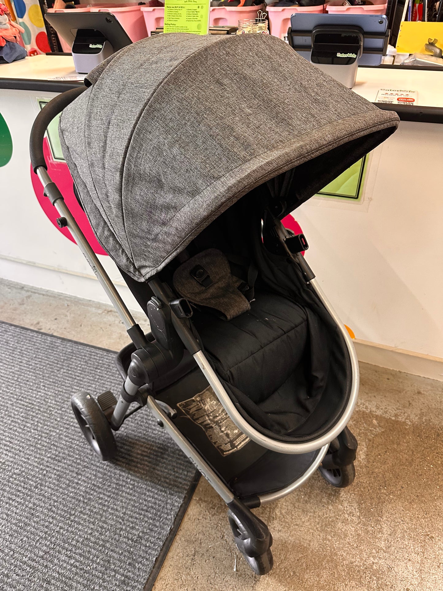 Evenflo Pivot Stroller