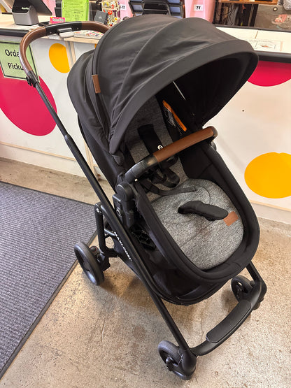 Maxi Cosi Tayla Max Stroller