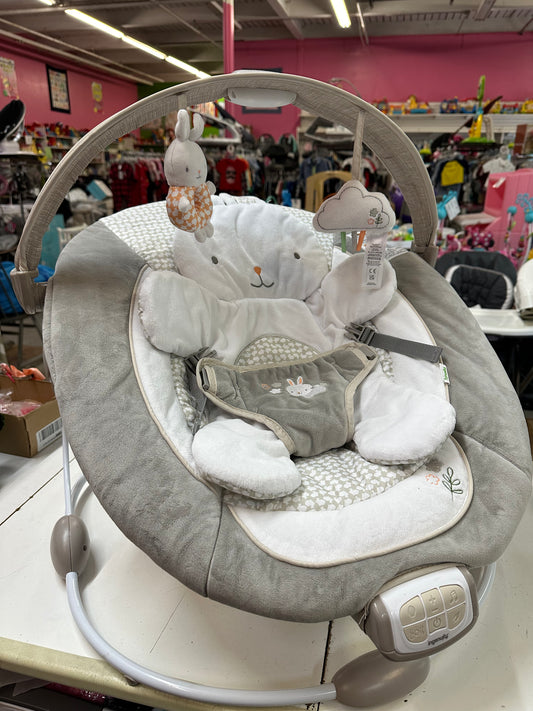 Ingenuity Twinkling Bouncer, Bunny