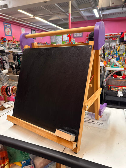 Tabletop Easel