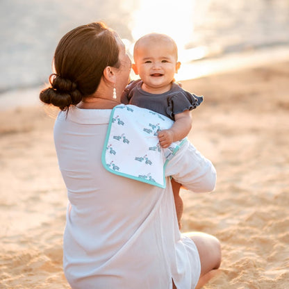 Honu Honi Burp Cloth