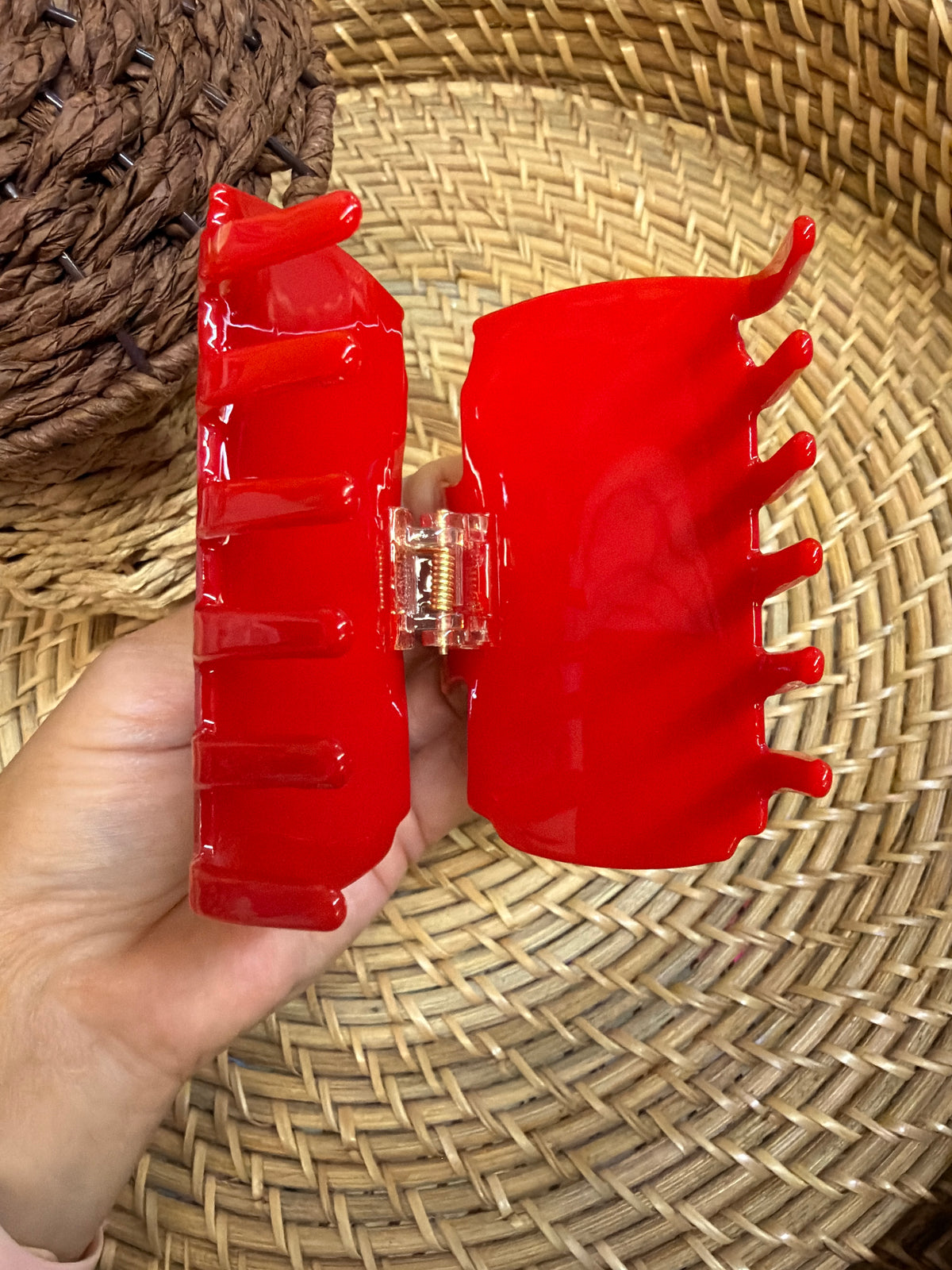 Local Cola Zero Claw Clip