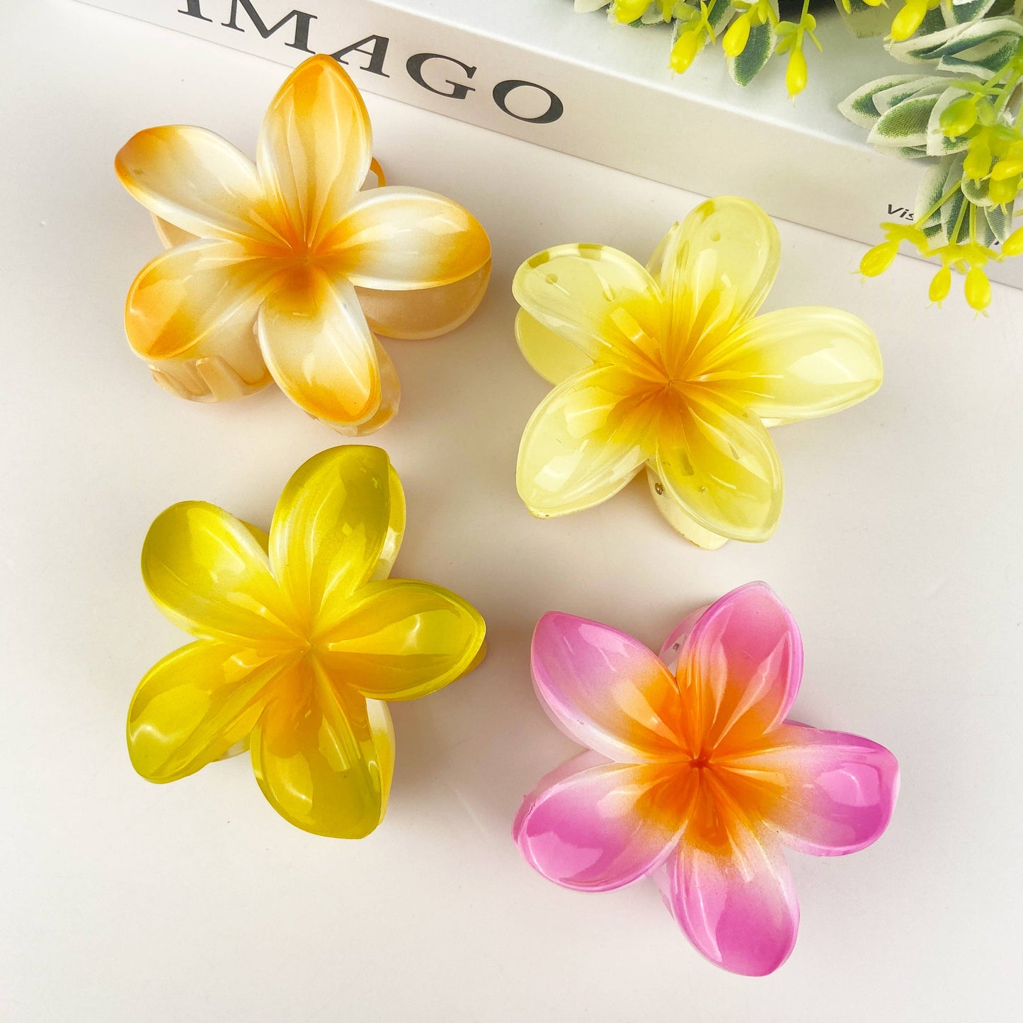 Plumeria Claw Clip, Light Purple