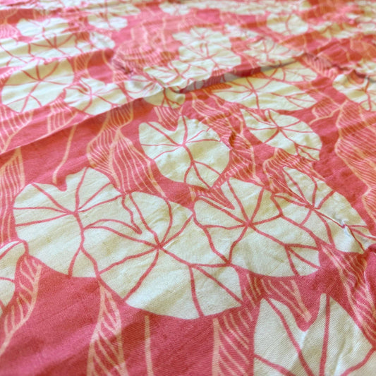 Pink Mauka Kalo Kapa Moe - Hawaiian Bamboo Swaddle