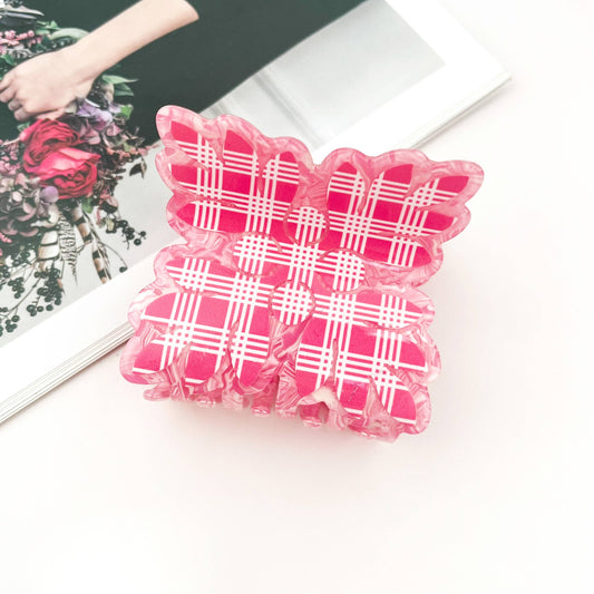 Palaka Quilt Hair Claw Clip: Pink