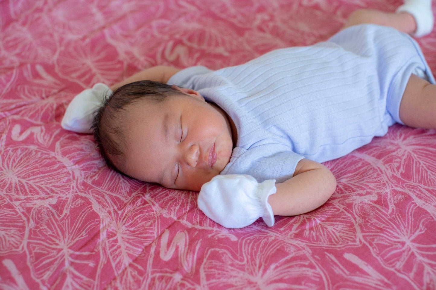 Pink Kalo Scribble Bamboo Muslin Kapa Moe (Swaddle Blanket)