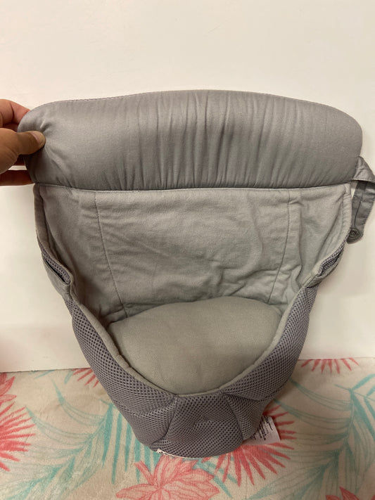 ErgoBaby Carrier Easy Snug Infant Insert, Light Grey