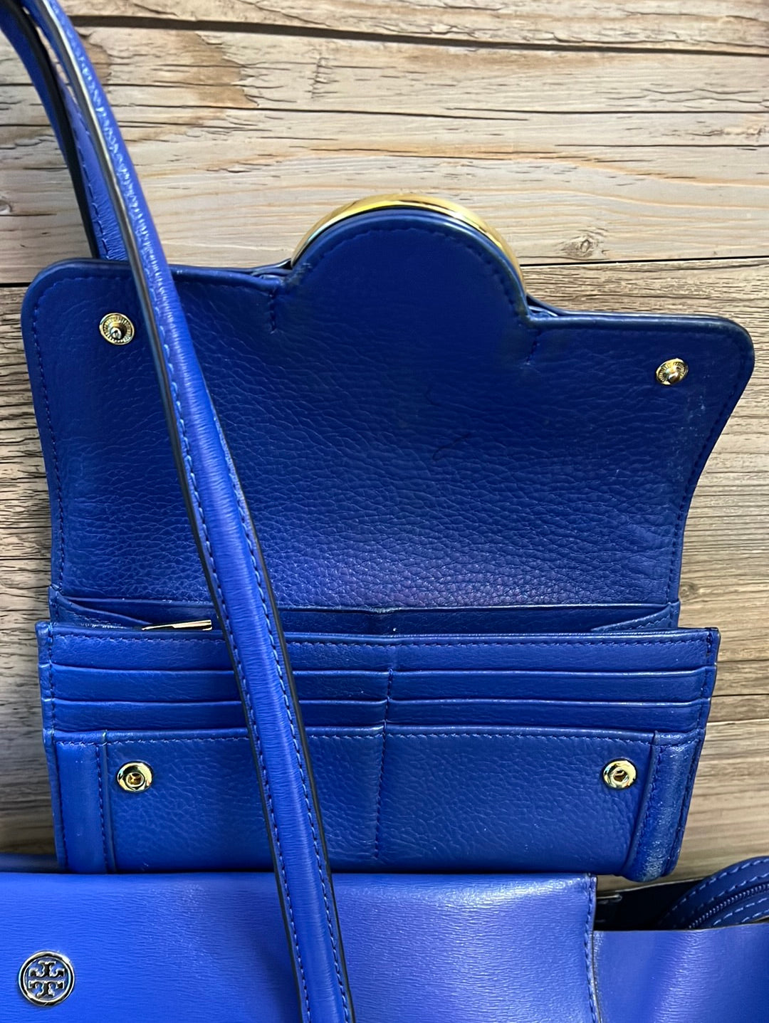 Tory Burch Tote & Leather Wallet Set