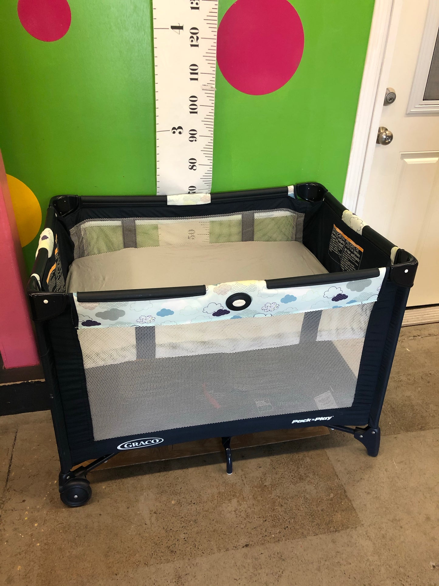 Graco Pack n Play, Clouds