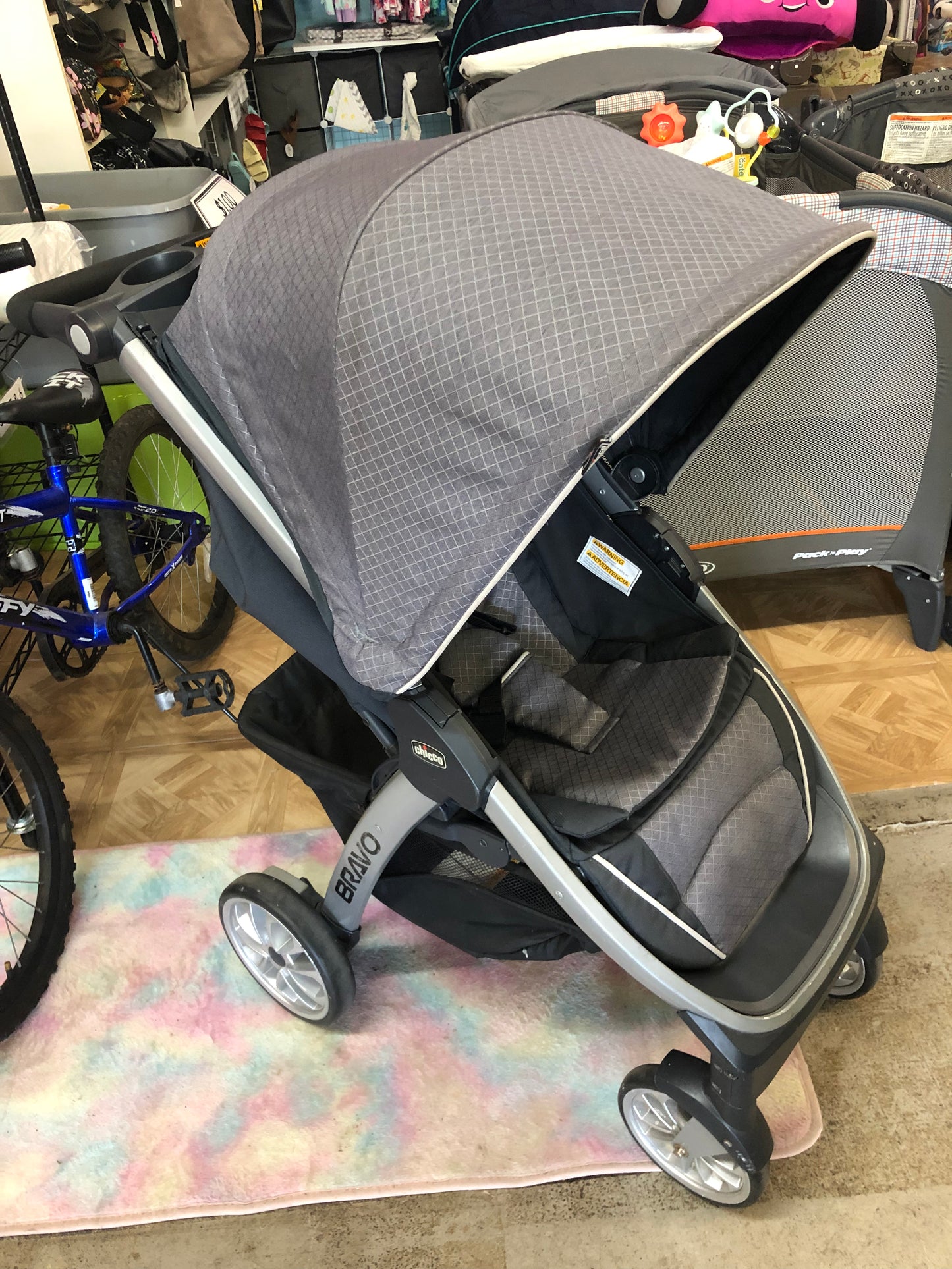 Chicco Bravo Single Stroller, Grey