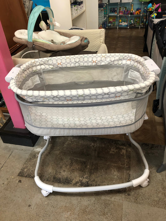 Ingenuity Dream & Grow Bassinet